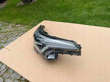 Laden Sie das Bild in den Galerie-Viewer, Frontscheinwerfer Toyota C-Hr C Hr 81110-F4071-00 Rechts Scheinwerfer Headlight SCH1115943785aj