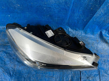 Load image into Gallery viewer, Frontscheinwerfer BMW F45 F46 7422574-02 Rechts Scheinwerfer Headlight