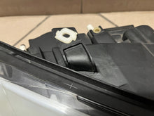 Laden Sie das Bild in den Galerie-Viewer, Frontscheinwerfer BMW X1 E84 2990008 Xenon Rechts Scheinwerfer Headlight SCH1963270869ih