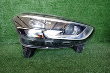 Laden Sie das Bild in den Galerie-Viewer, Frontscheinwerfer Renault Kadjar 260605720R Ein Stück (Rechts oder Links) SCH8949876460vs
