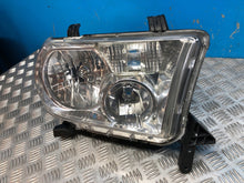 Load image into Gallery viewer, Frontscheinwerfer Toyota Tundra Rechts Scheinwerfer Headlight SCH2626708597mr