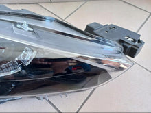 Laden Sie das Bild in den Galerie-Viewer, Frontscheinwerfer Mazda Cx3 Cx-3 D10E-51030 LED Rechts Scheinwerfer Headlight