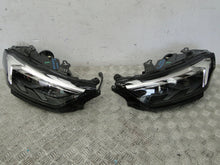 Load image into Gallery viewer, Frontscheinwerfer Audi A1 82A941033D 82A941034D LED Rechts oder Links