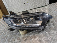 Laden Sie das Bild in den Galerie-Viewer, Frontscheinwerfer Mitsubishi Outlander III 8301C8-64 LED Rechts Headlight