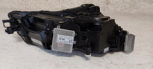 Laden Sie das Bild in den Galerie-Viewer, Frontscheinwerfer Skoda Superb III 3V1941015D LED Links Scheinwerfer Headlight SCH4673984690ml