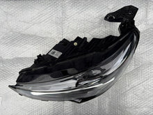 Laden Sie das Bild in den Galerie-Viewer, Frontscheinwerfer Opel Corsa F 9829522780 LED Links Scheinwerfer Headlight SCH3752974509th