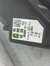 Load image into Gallery viewer, Frontscheinwerfer Toyota Aygo X 043129316 LED Ein Stück (Rechts oder Links) SCH4274558019wp