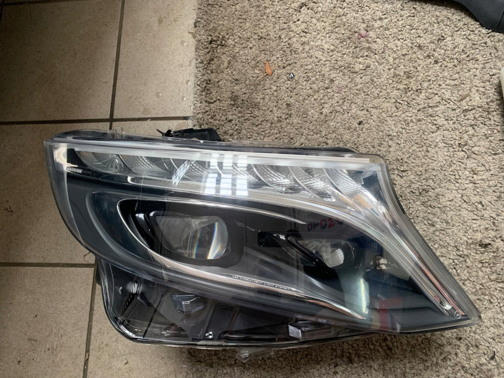Frontscheinwerfer Mercedes-Benz Vito A4479064600 LED Rechts oder Links SCH6368239815bt