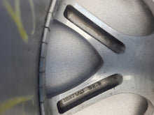 Load image into Gallery viewer, 1x Alufelge 18 Zoll 7.5" 5x114.3 52 5ET Glanz Silber 9965187580 Mazda 3 FEL6151765329fw