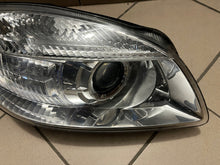Laden Sie das Bild in den Galerie-Viewer, Frontscheinwerfer Skoda Fabia II Rechts Scheinwerfer Headlight