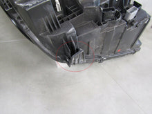 Laden Sie das Bild in den Galerie-Viewer, Frontscheinwerfer Peugeot 5008 9836230680 LED Links Scheinwerfer Headlight SCH5824398311ij