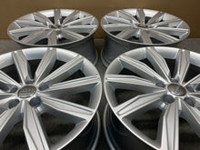 Laden Sie das Bild in den Galerie-Viewer, 4x Alufelge 19 Zoll 8.5" 5x112 40ET Glanz Silber 4K0601025G Audi A6 C8 Rim Wheel FEL7729038147ue