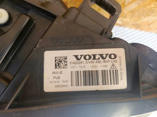 Load image into Gallery viewer, Frontscheinwerfer Volvo S60 V60 31420261 Bi-Xenon Links Scheinwerfer Headlight SCH4101135965hb