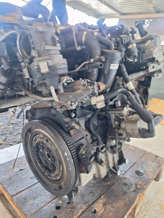 Motor Alfa Romeo Vivaro 940A4000 2.0 JTDM. DCI 170PS 125kW 166TKm Komplett MOT2985717434ce