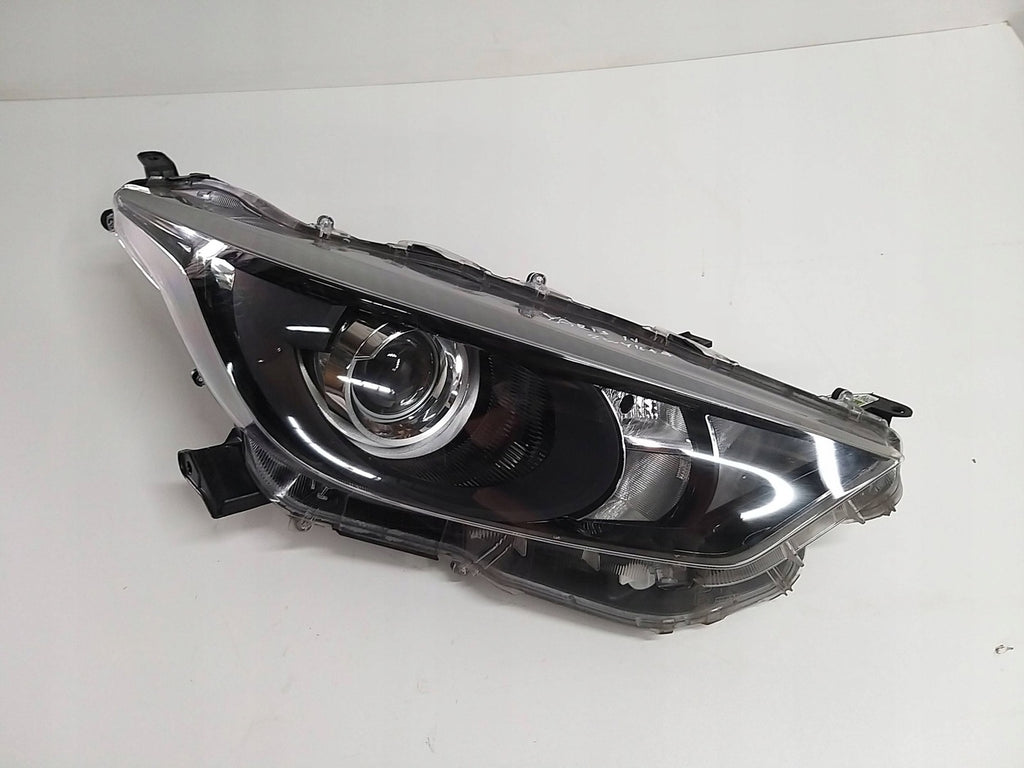 Frontscheinwerfer Toyota IV Yaris Rechts Scheinwerfer Headlight SCH5407612407ab