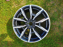 Load image into Gallery viewer, 1x Alufelge 19 Zoll 9.0" 5x112 42ET Glanz 8747305 BMW G22 G23 Rim Wheel FEL3828253289ac
