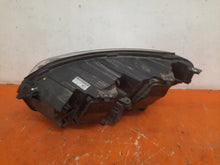 Laden Sie das Bild in den Galerie-Viewer, Frontscheinwerfer Opel Vivaro C Zafira Life 00218274-03 Rechts Headlight