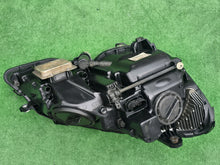 Laden Sie das Bild in den Galerie-Viewer, Frontscheinwerfer Mercedes-Benz W212 A2128205761KZ Bi-Xenon Links Headlight SCH4095190316wn