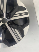 Load image into Gallery viewer, 1x Alufelge 20 Zoll 7.0" 5x114.3 34ET 4030085808R Renault Megane E-Tech FEL5621698612ui