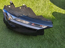 Laden Sie das Bild in den Galerie-Viewer, Frontscheinwerfer Audi Q4 89A941034 Vorderseite Scheinwerfer Headlight SCH7100287506gx