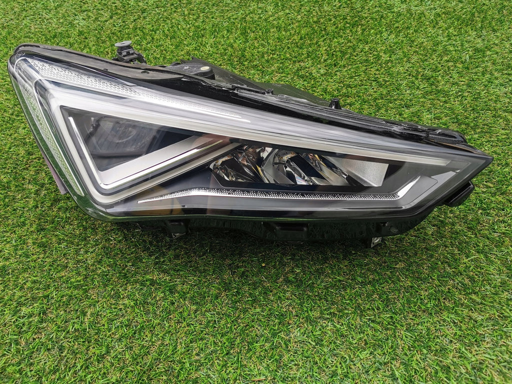 Frontscheinwerfer Seat Tarraco 5FJ941008H Full LED Rechts Scheinwerfer Headlight