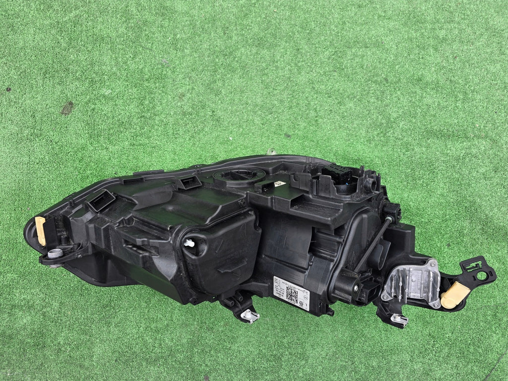 Frontscheinwerfer VW Golf VIII 5H1941035 LED Links Scheinwerfer Headlight SCH5611280135ni