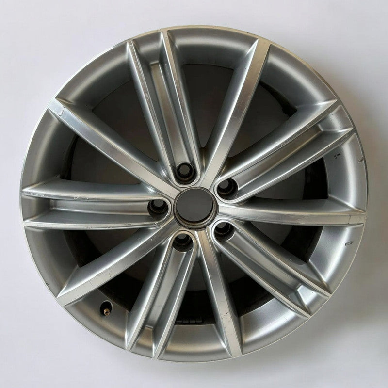 1x Alufelge 18 Zoll 5N0601025AF VW Tiguan Rim Wheel