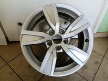 Load image into Gallery viewer, 1x Alufelge 16 Zoll 7.0&quot; 5x112 35ET 8W0601025A Audi A4 Rim Wheel