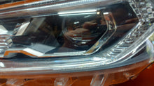 Laden Sie das Bild in den Galerie-Viewer, Frontscheinwerfer Toyota V 81185-42A33 LED Links Scheinwerfer Headlight SCH8742559345gc
