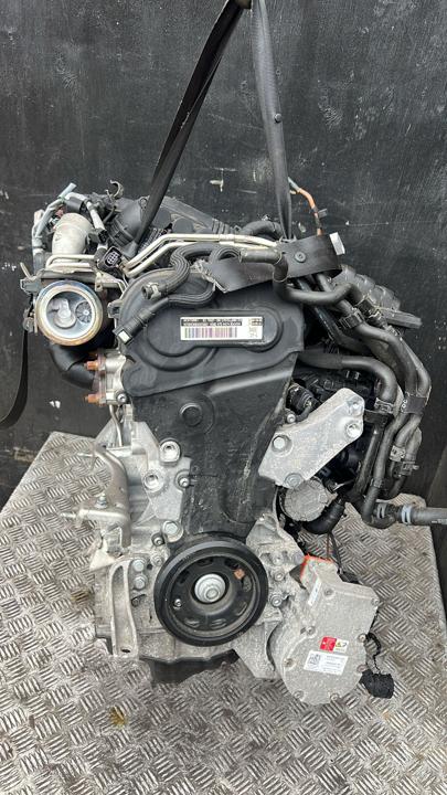 Motor VW Passat Variant DGEB 1.4 156PS 115kW 2022 Hybrid Engine Komplett