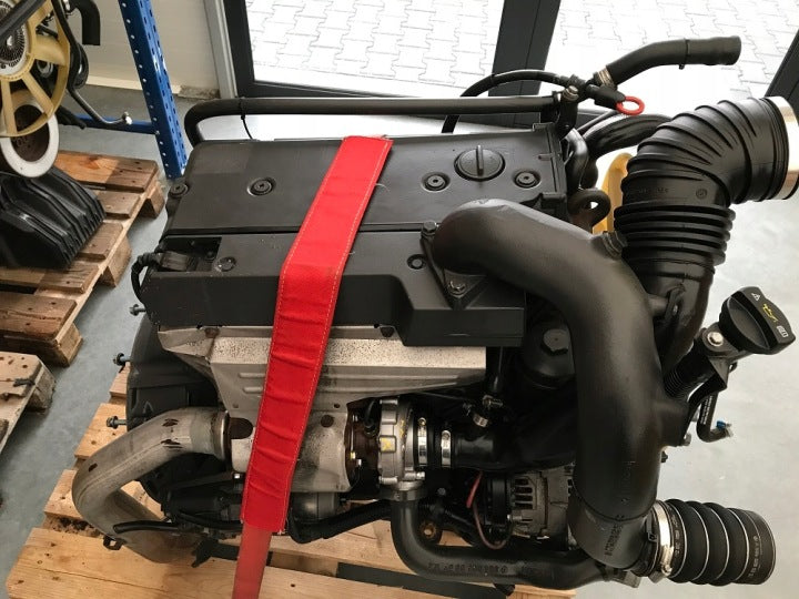 Motor Mercedes-Benz Vario OM904LA 390TKm Engine Komplett MOT4692236727zs