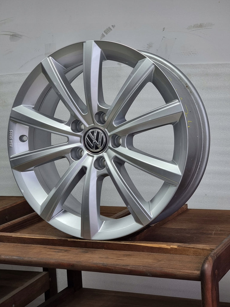 1x Alufelge 17 Zoll 6.5" 5x112 38ET Glanz Graphit 5NA071497A VW Tiguan Rim Wheel