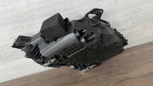 Load image into Gallery viewer, Frontscheinwerfer Volvo Xc60 II 32396567 Rechts Scheinwerfer Headlight SCH1028701132bh