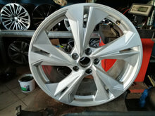 Load image into Gallery viewer, 1x Alufelge 19 Zoll 8.0" 5x112 49ET Glanz 8Y0601025K Audi Rim Wheel FEL4537864487ps