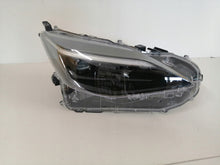 Laden Sie das Bild in den Galerie-Viewer, Frontscheinwerfer Toyota Yaris Cross OD-312 Full LED Rechts Headlight SCH2045760880zl