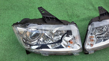 Laden Sie das Bild in den Galerie-Viewer, Frontscheinwerfer Jeep Grand Cherokee 55079409AJ 55079408AJ Ein Satz Headlight SCH6755868952ov