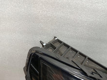 Laden Sie das Bild in den Galerie-Viewer, Frontscheinwerfer Renault Clio I V 260104922R Rechts Scheinwerfer Headlight SCH4927647451qy