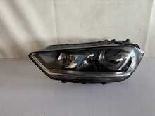 Laden Sie das Bild in den Galerie-Viewer, Frontscheinwerfer VW Golf VII Sportsvan I 517941031B 90056421 Xenon Links SCH2164765329gm
