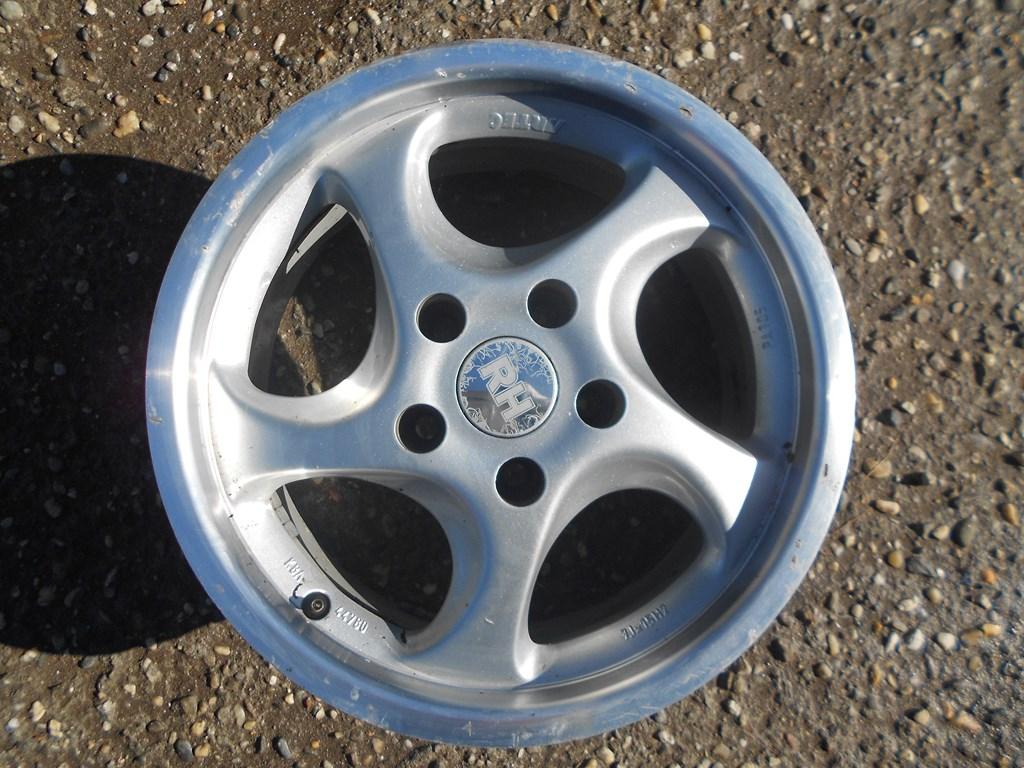 1x Alufelge 15 Zoll Rim Wheel FEL5033334651sq