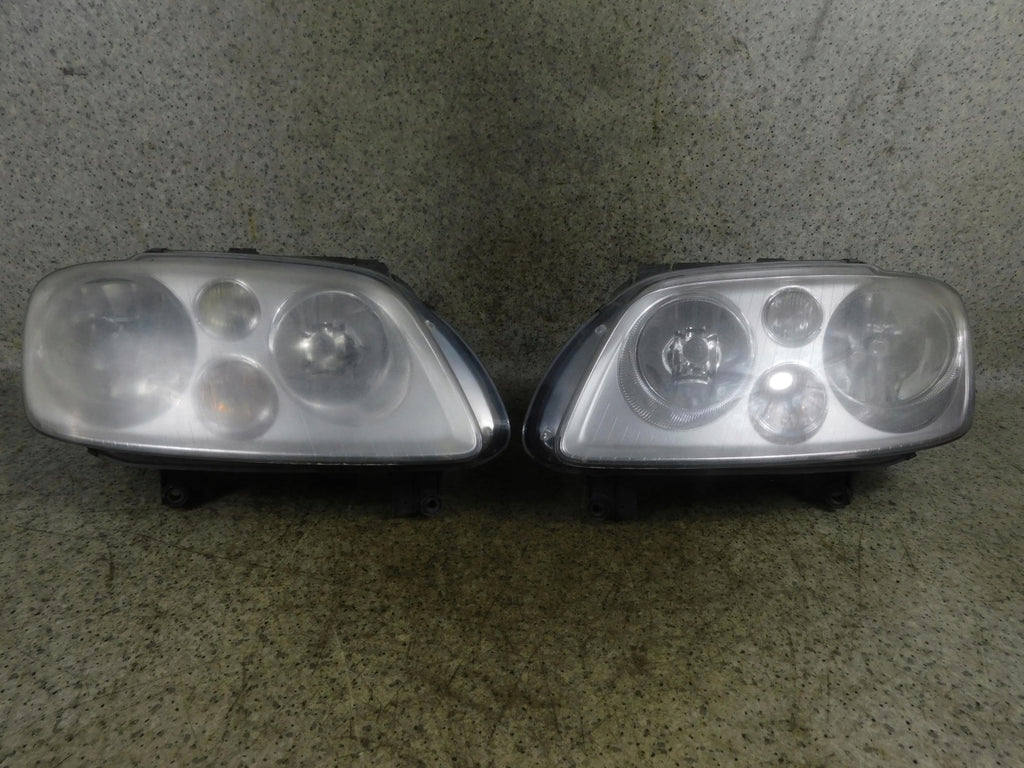 Frontscheinwerfer VW Caddy III Touran 1T0941005F 1T0941006F Ein Satz Headlight SCH9515424264vh