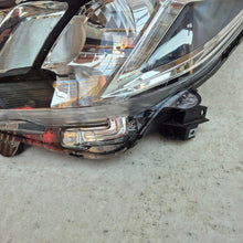 Load image into Gallery viewer, Frontscheinwerfer Mitsubishi Space Star Links Scheinwerfer Headlight SCH6302037736ou