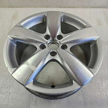Laden Sie das Bild in den Galerie-Viewer, 1x Alufelge 17 Zoll 6.5" 5x112 33ET 5N0601025L VW Tiguan Passat B8 Sharan Touran FEL2777674712kn