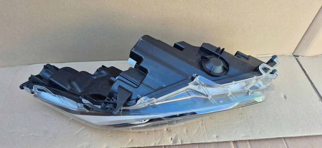 Frontscheinwerfer Toyota Yaris Links Scheinwerfer Headlight SCH4016500896mn