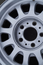 Load image into Gallery viewer, 1x Alufelge 15 Zoll 7.0&quot; 5x120 20ET Silber 109346313 Bmw Rim Wheel