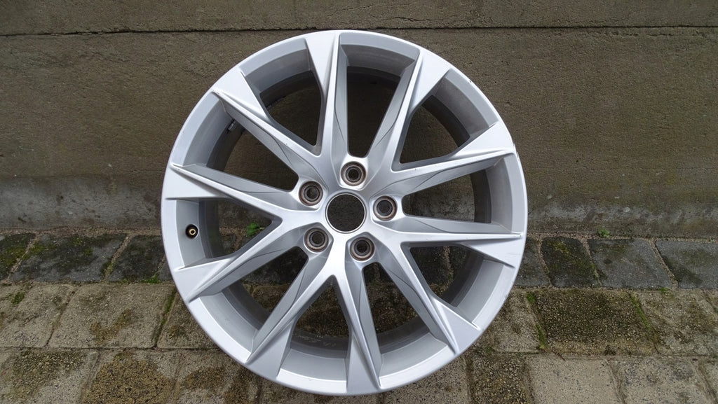 1x Alufelge 18 Zoll 7.5" 5x112 51ET 5F0601025AA Seat Leon Rim Wheel