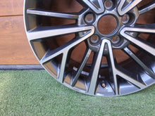 Load image into Gallery viewer, 1x Alufelge 18 Zoll 7.0" 5x114.3 51ET 52910-D7320 Hyundai Tucson Rim Wheel FEL3091140008dk