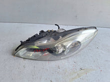 Laden Sie das Bild in den Galerie-Viewer, Frontscheinwerfer Volvo C30 31214805 Links Scheinwerfer Headlight SCH1596308321lj