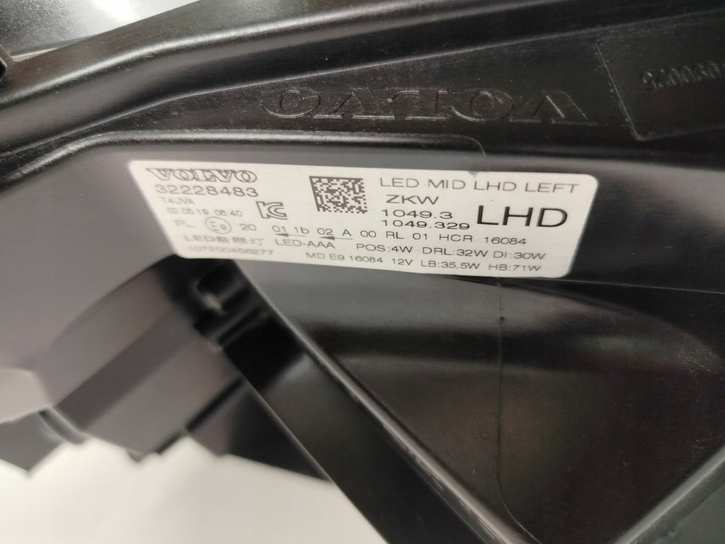 Frontscheinwerfer Volvo V40 32228483 LED Links Scheinwerfer Headlight SCH4832724060qj