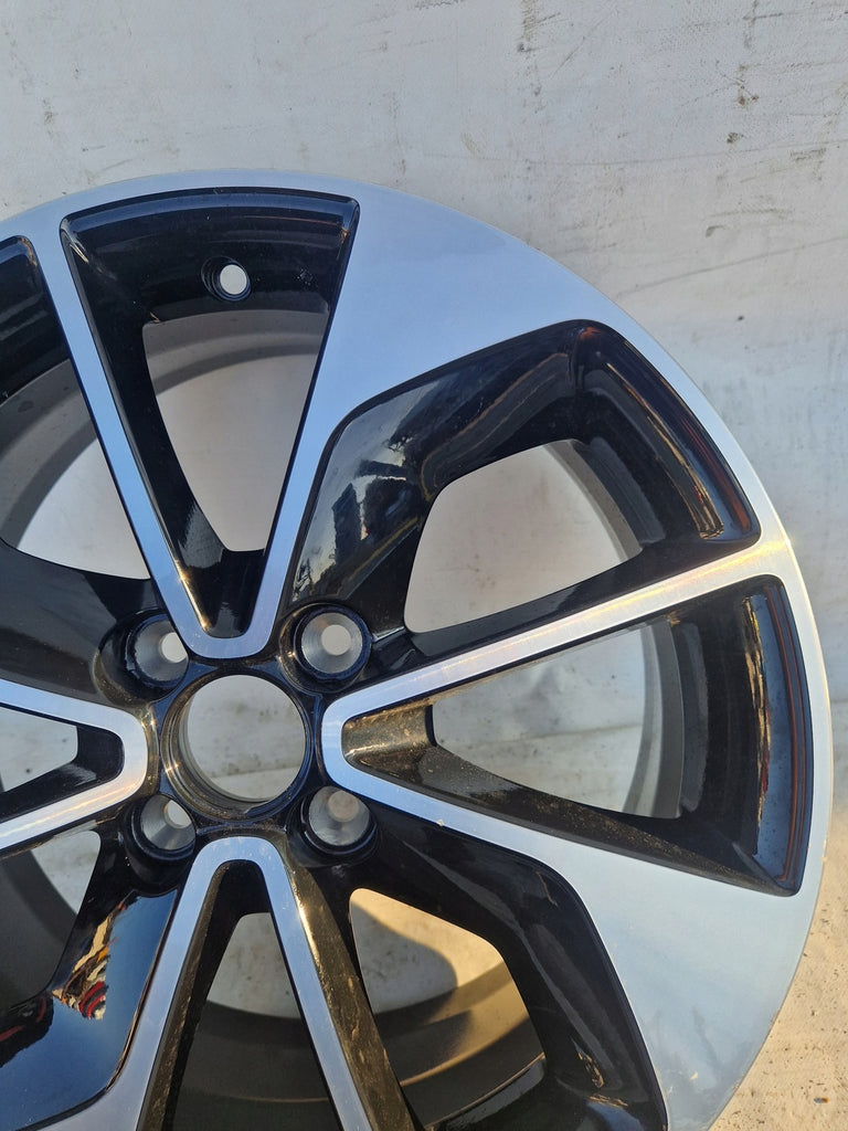 1x Alufelge 16 Zoll 6.5" 4x100 44ET 403009927R 403003471 Renault Captur Clio 1