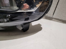 Laden Sie das Bild in den Galerie-Viewer, Frontscheinwerfer Citroën Jumpy Vivaro C 9808567780 Links Scheinwerfer Headlight SCH7311528619vk